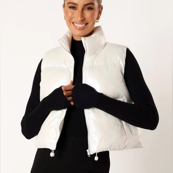 Petal & Pup, Emory Puffer Vest, White, Small, NWT - Picture 1 of 5